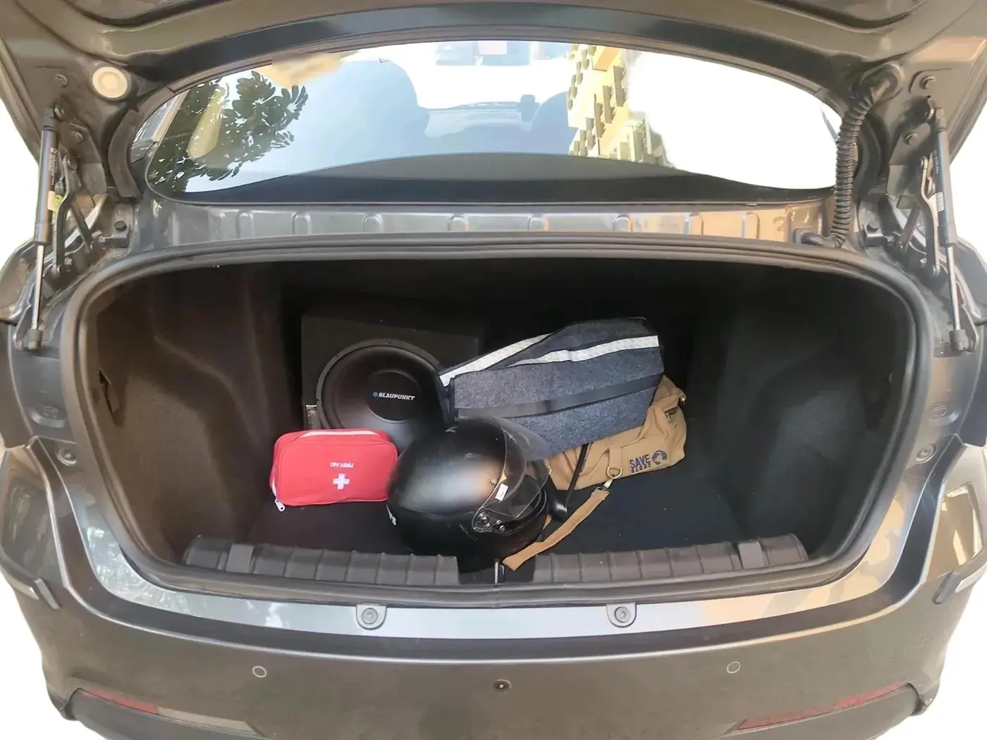 2024 Tata TIGOR XE PETROL, Petrol, Manual, 5,944 km, exterior