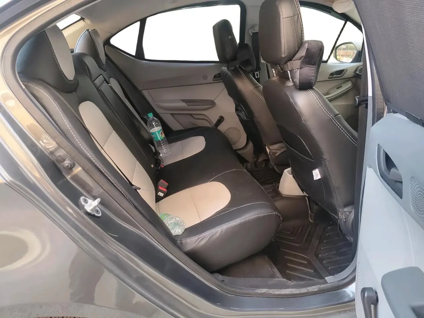 2024 Tata TIGOR XE PETROL, Petrol, Manual, 5,944 km, interior