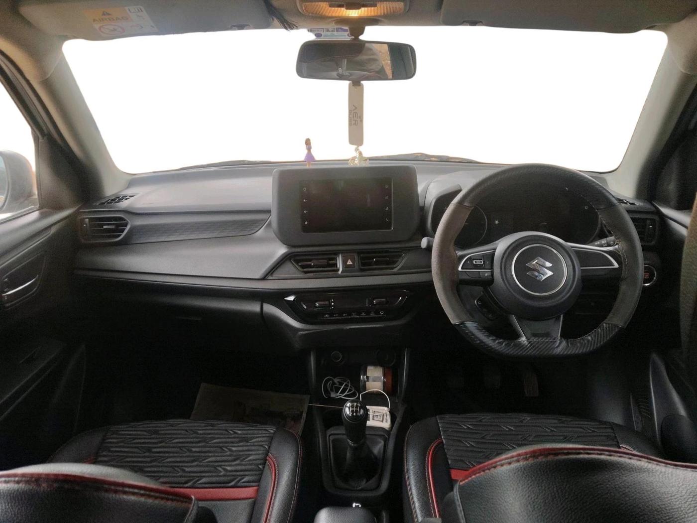 2025 Maruti Swift VXi (O), Petrol, Manual, 19,093 km, interior
