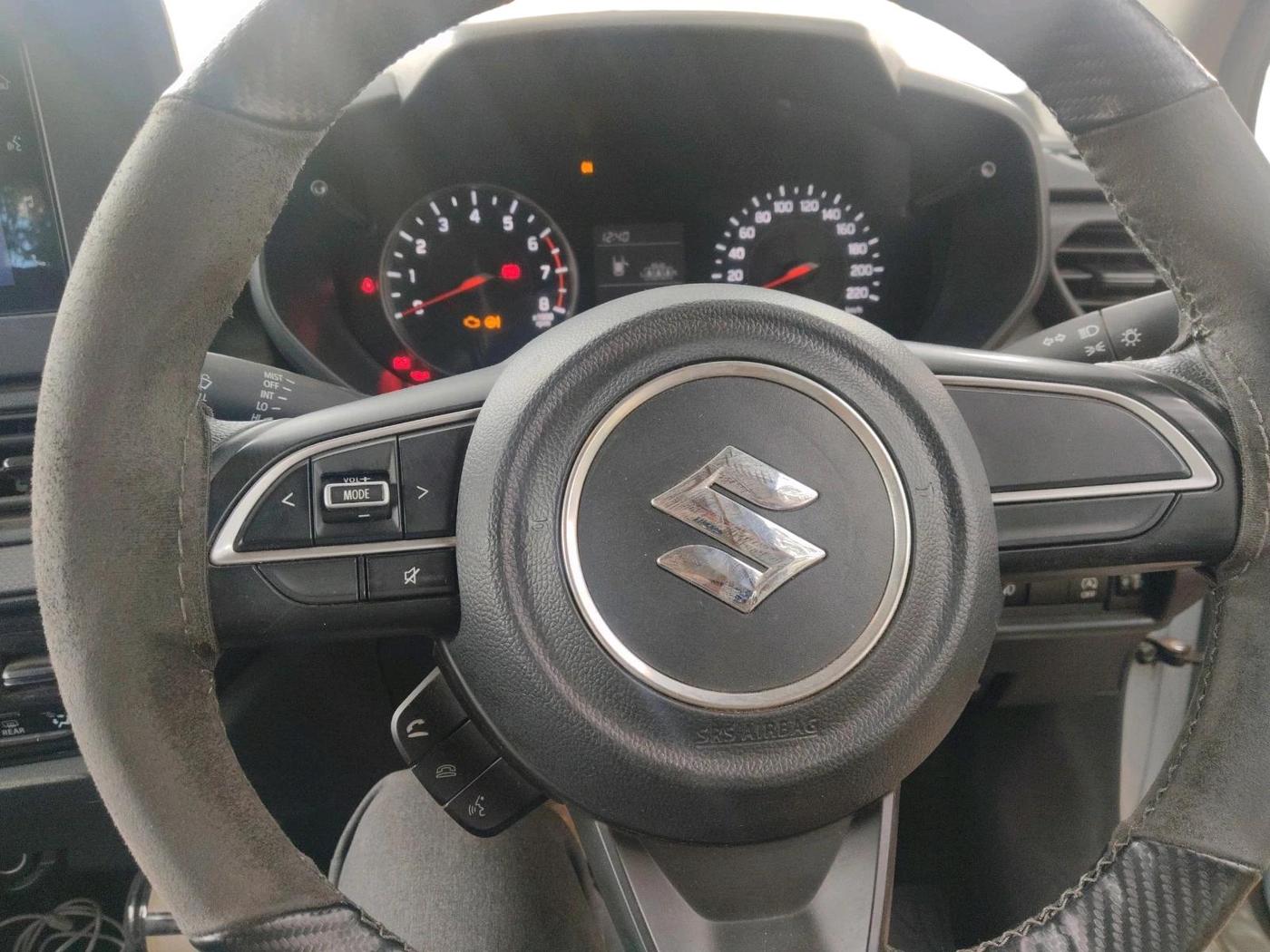 2025 Maruti Swift VXi (O), Petrol, Manual, 19,093 km, interior