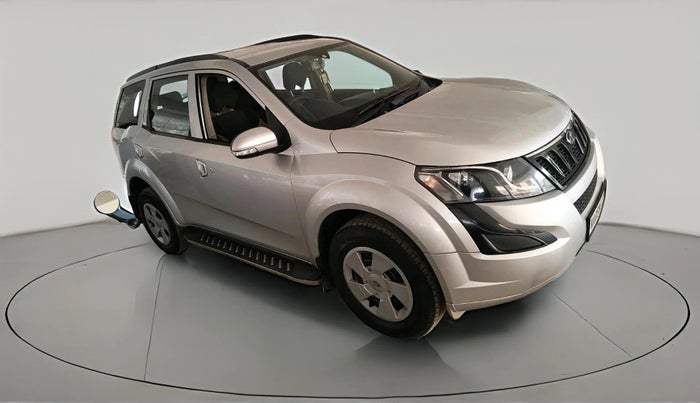2016 Mahindra XUV500 W4, Diesel, Manual, 36,776 km, exterior