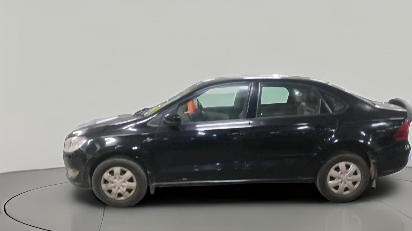 2013 Skoda Rapid AMBITION 1.6 MPI AT PLUS, Petrol, Automatic, 1,14,720 km, exterior