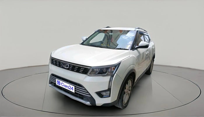 2020 Mahindra XUV300 W8 1.2 PETROL, Petrol, Manual, 46,127 km, exterior