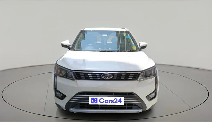 2020 Mahindra XUV300 W8 1.2 PETROL, Petrol, Manual, 46,127 km, exterior