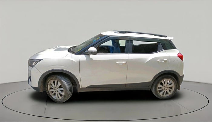 2020 Mahindra XUV300 W8 1.2 PETROL, Petrol, Manual, 46,127 km, exterior