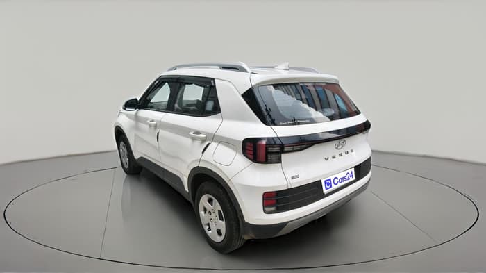 2022 Hyundai VENUE SX 1.2 PETROL, Petrol, Manual, 90,121 km, exterior