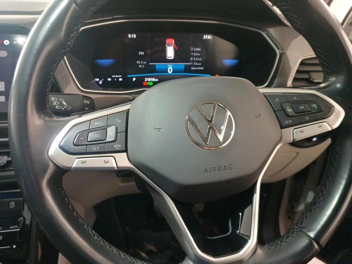 2024 Volkswagen TAIGUN TOPLINE 1.0 TSI AT, Petrol, Automatic, 21,819 km, interior
