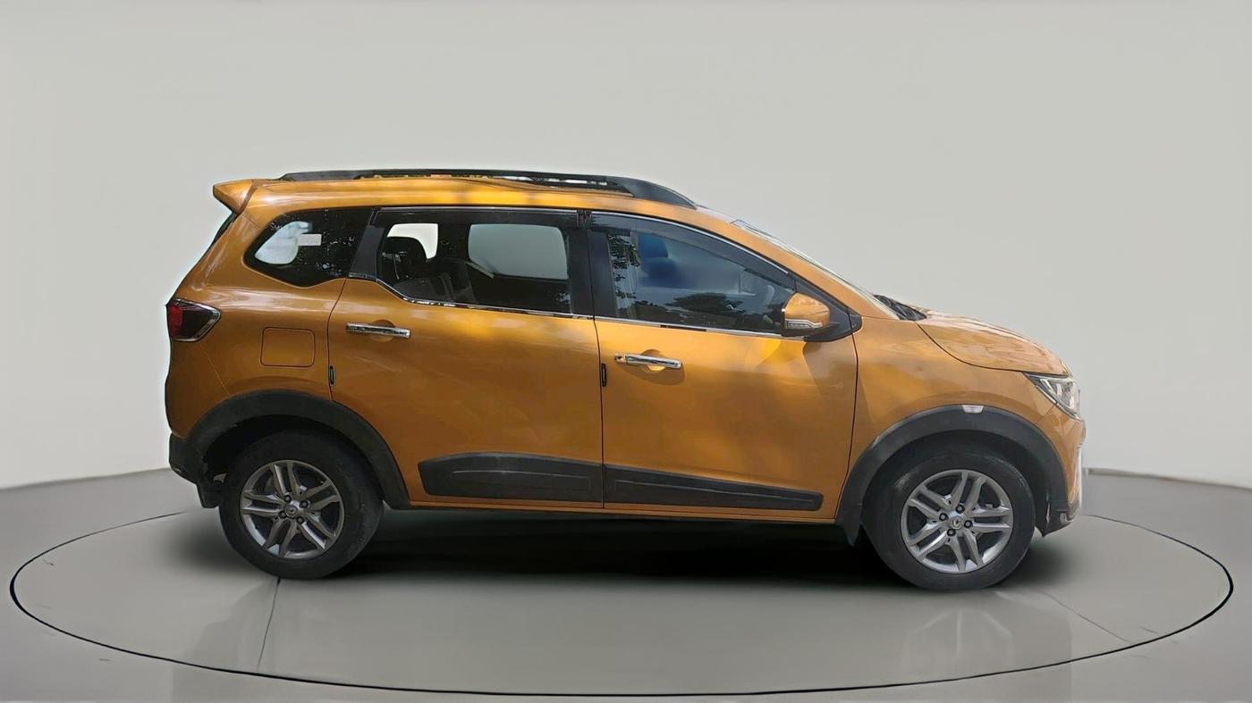 2020 Renault TRIBER RXZ AMT, Petrol, Automatic, 44,641 km, exterior