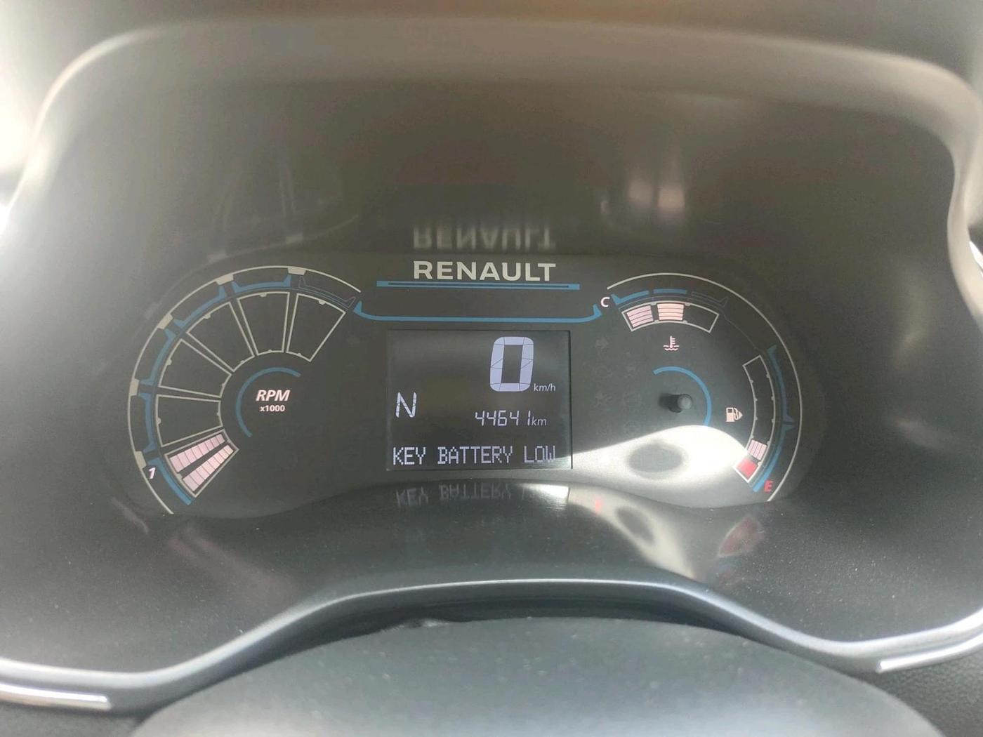 2020 Renault TRIBER RXZ AMT, Petrol, Automatic, 44,641 km, interior