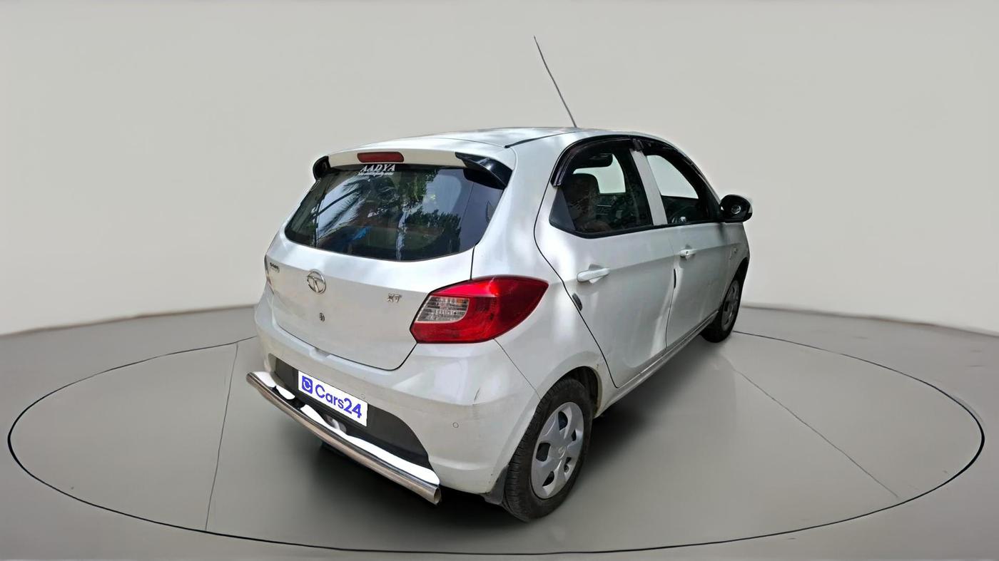 2017 Tata Tiago XT PETROL, Petrol, Manual, 37,829 km, exterior