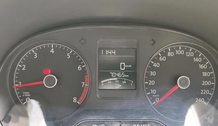 2017 Volkswagen Polo COMFORTLINE 1.2L, Petrol, Manual, 70,465 km, interior