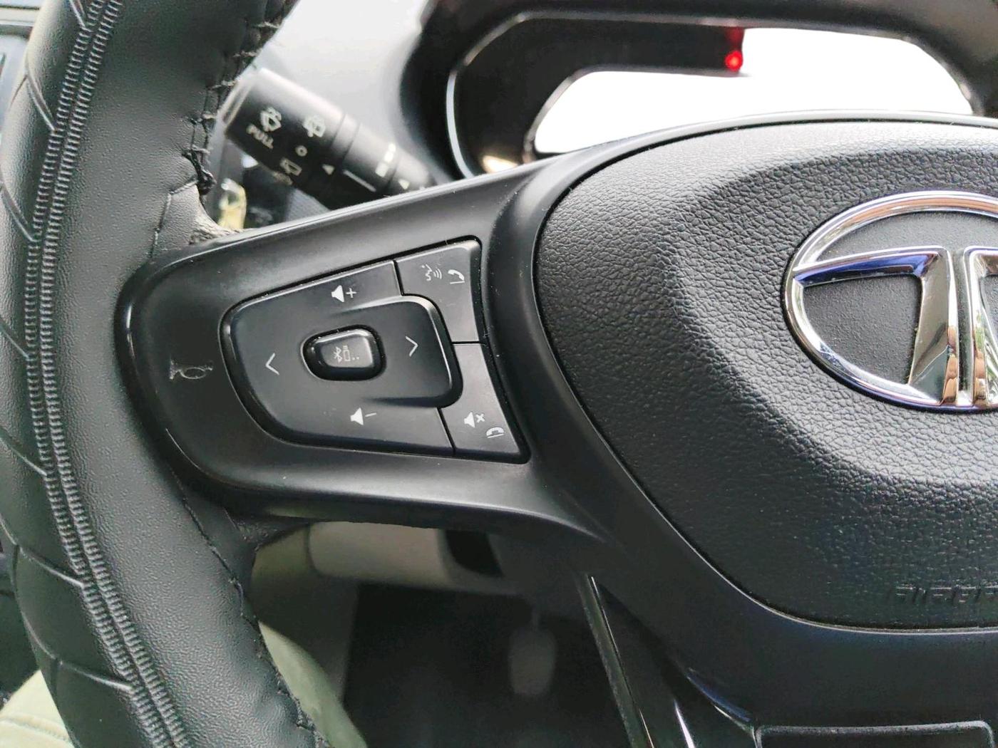 2022 Tata Tiago XZ PLUS PETROL, Petrol, Manual, 32,104 km, interior