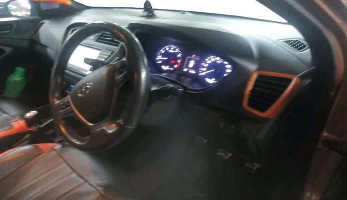 2016 Hyundai i20 Active 1.2 SX, Petrol, Manual, 68,798 km, interior