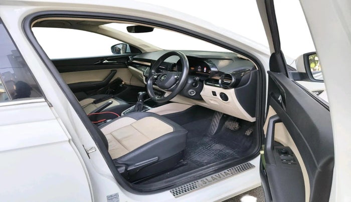 2023 Skoda SLAVIA STYLE 1.5L TSI DSG, Petrol, Automatic, 50,437 km, interior