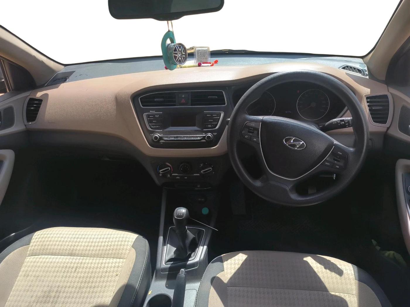 2019 Hyundai Elite i20 MAGNA PLUS 1.2, Petrol, Manual, 78,775 km, interior