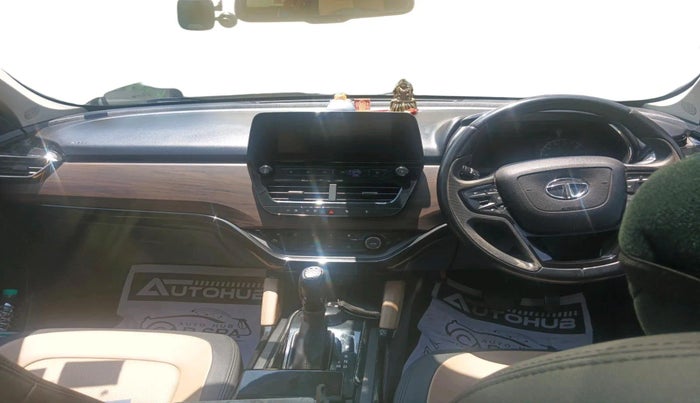 2022 Tata Harrier XZA PLUS 2.0L KAZIRANGA, Diesel, Automatic, 75,375 km, interior