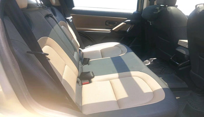 2022 Tata Harrier XZA PLUS 2.0L KAZIRANGA, Diesel, Automatic, 75,375 km, interior