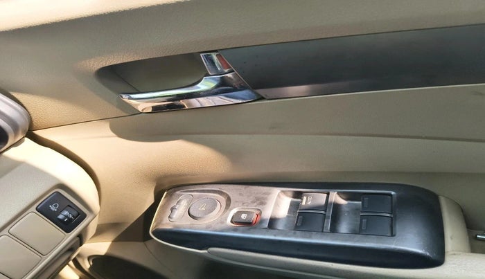 2013 Honda City 1.5L I-VTEC V MT, Petrol, Manual, 1,14,438 km, interior