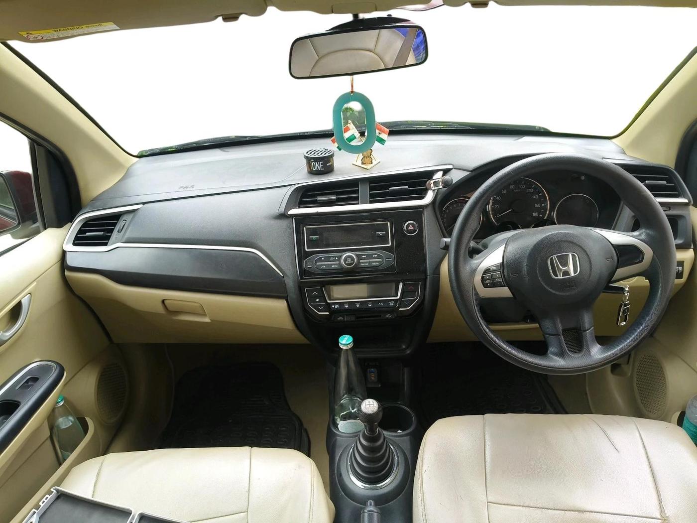 2016 Honda Amaze 1.2L I-VTEC VX, Petrol, Manual, 86,631 km, interior