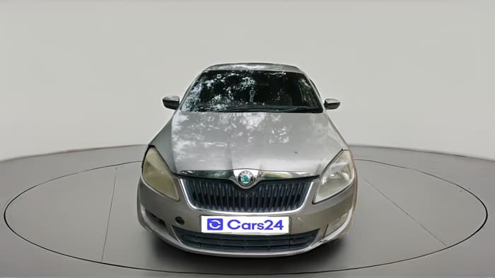 2012 Skoda Rapid ELEGANCE 1.6 TDI CR MT, Diesel, Manual, 87,602 km, exterior