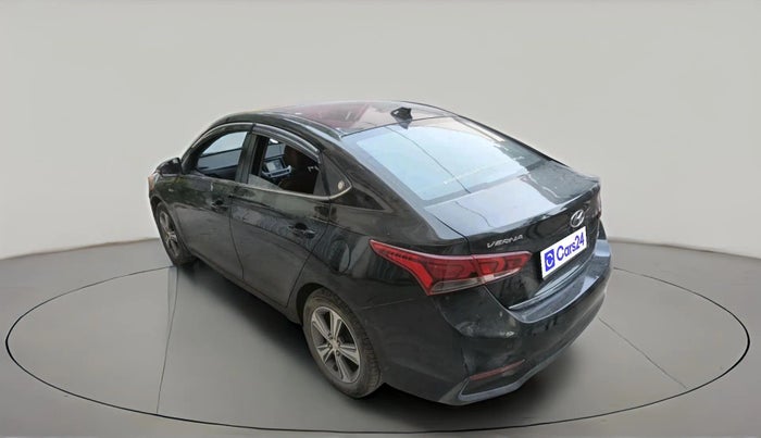 2018 Hyundai Verna 1.6 CRDI SX + AT, Diesel, Automatic, 1,02,980 km, exterior