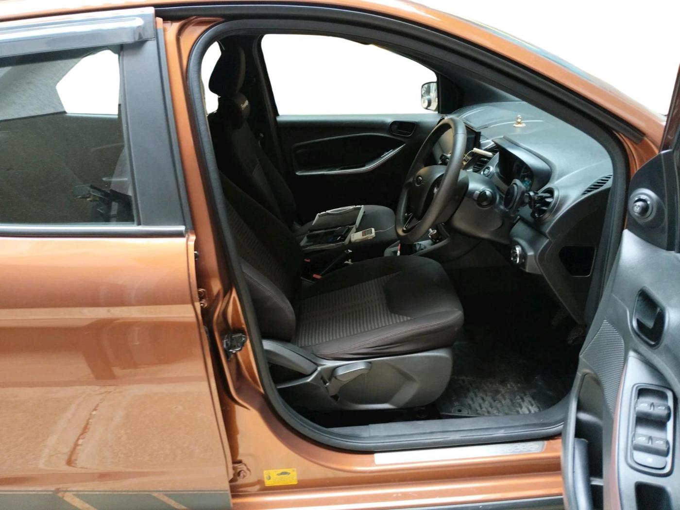 2021 Ford FREESTYLE TITANIUM PLUS 1.2 PETROL, Petrol, Manual, 47,544 km, interior