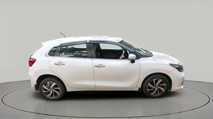 2022 Toyota Glanza V, Petrol, Manual, 22,209 km, exterior