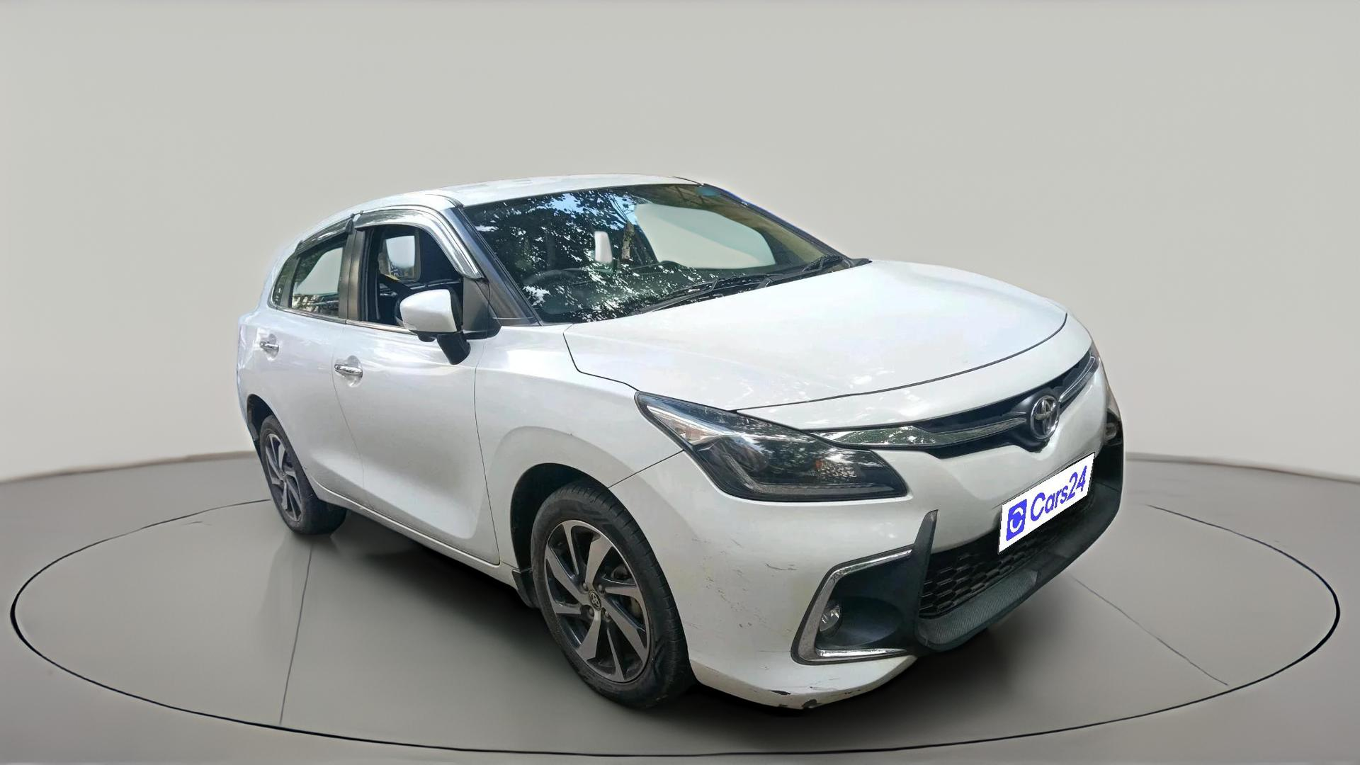 2022 Toyota Glanza V