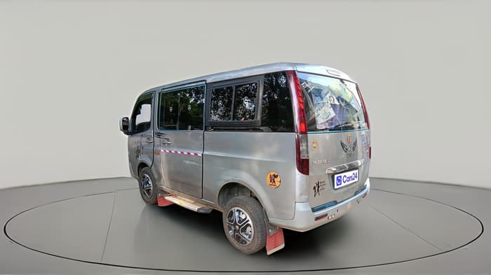 2012 Tata Venture GX 7 STR, Diesel, Manual, 70,522 km, exterior