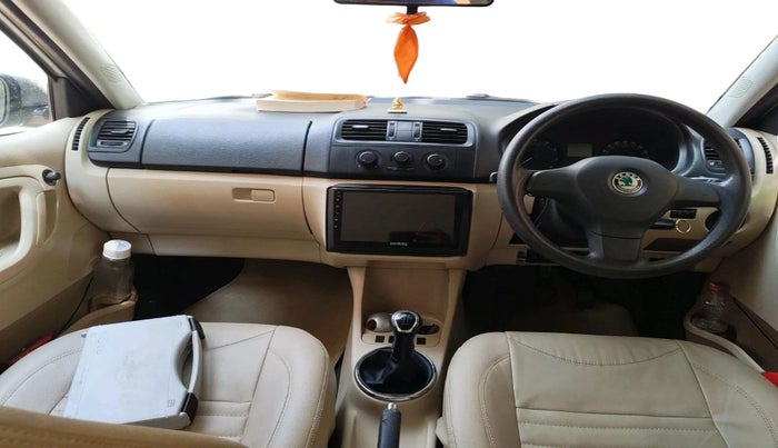 2011 Skoda Fabia AMBITION PLUS 1.2 MPI, Petrol, Manual, 97,395 km, interior