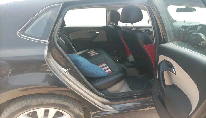 2014 Volkswagen Polo HIGHLINE1.2L, Petrol, Manual, 66,134 km, interior