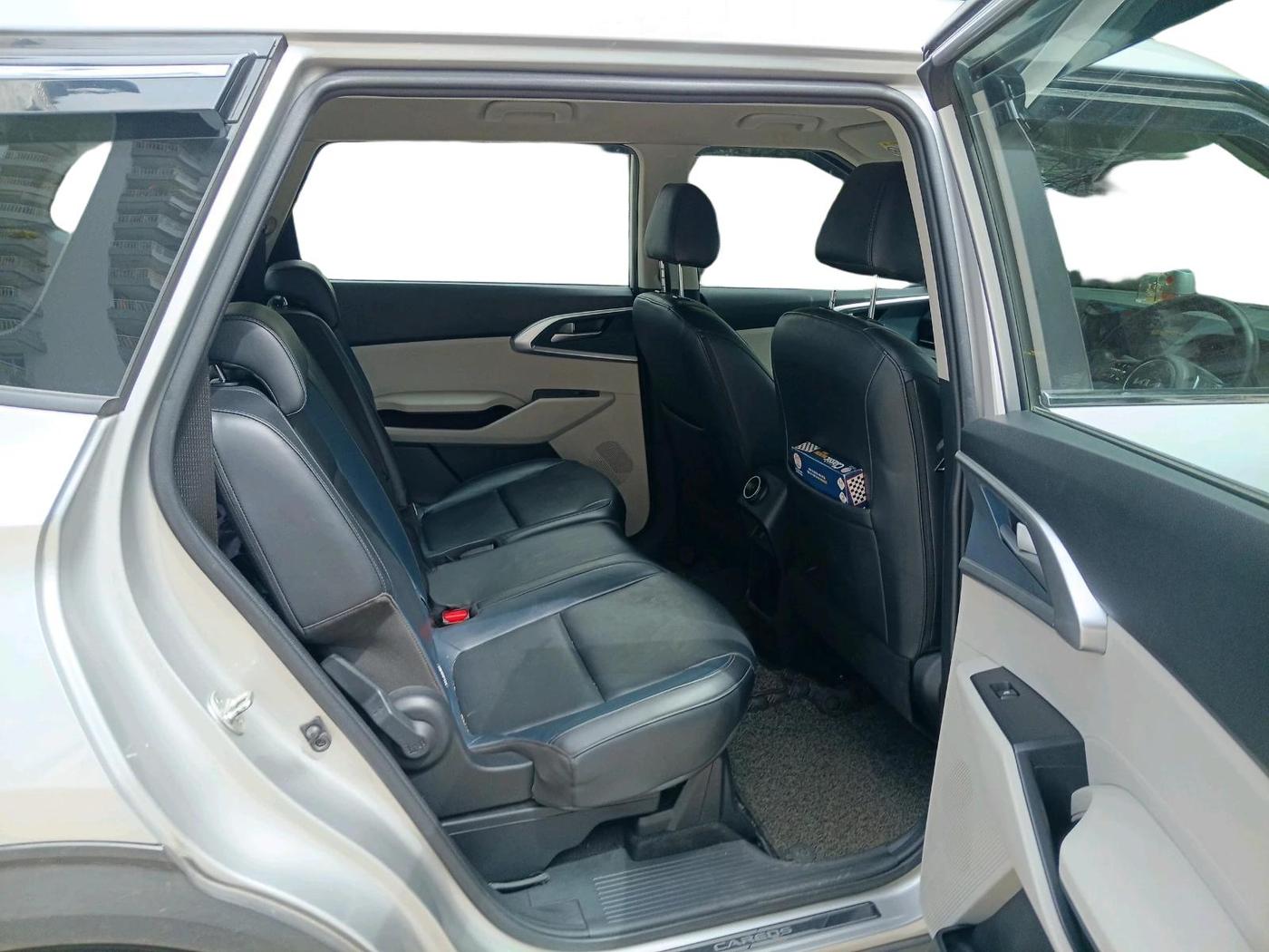 2022 KIA CARENS PREMIUM 1.4 PETROL 7 STR, Petrol, Manual, 43,344 km, interior