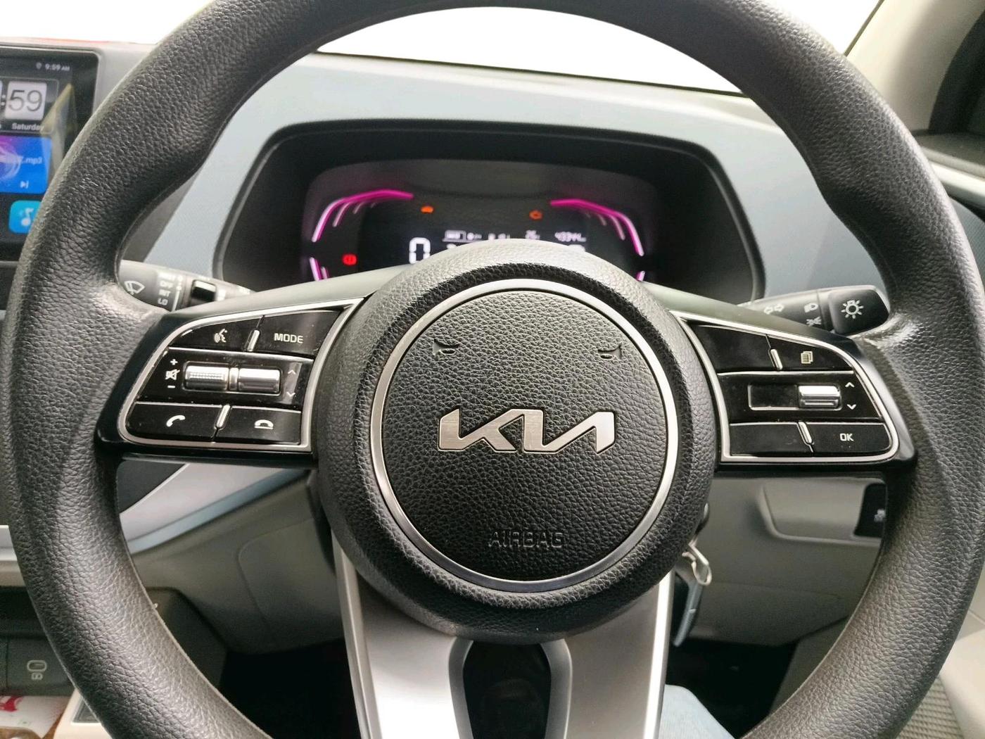 2022 KIA CARENS PREMIUM 1.4 PETROL 7 STR, Petrol, Manual, 43,344 km, interior