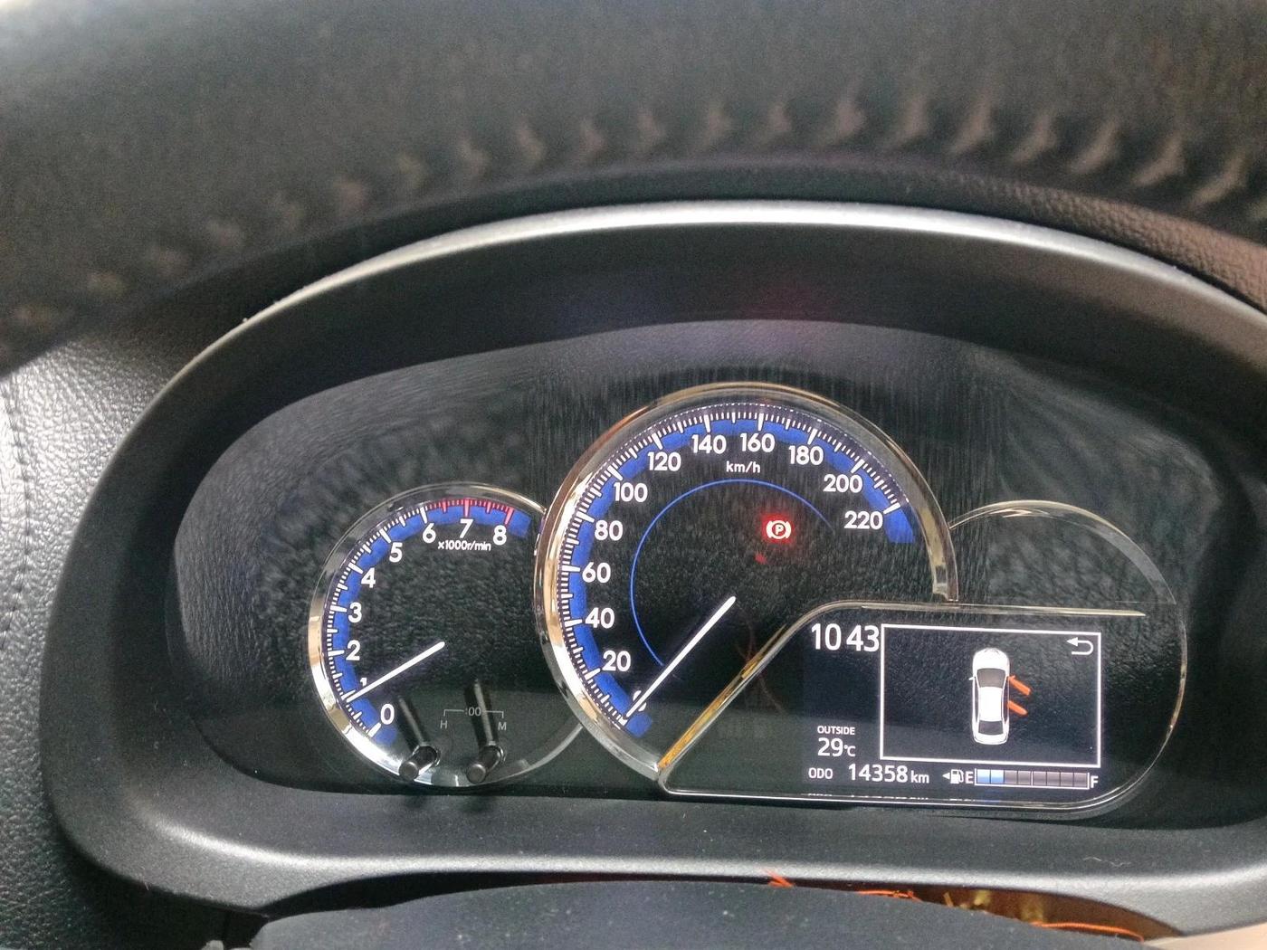 2021 Toyota YARIS V MT, Petrol, Manual, 14,358 km, interior