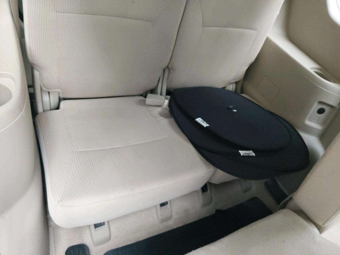 2022 Maruti Ertiga VXI SHVS, Petrol, Manual, 13,183 km, interior