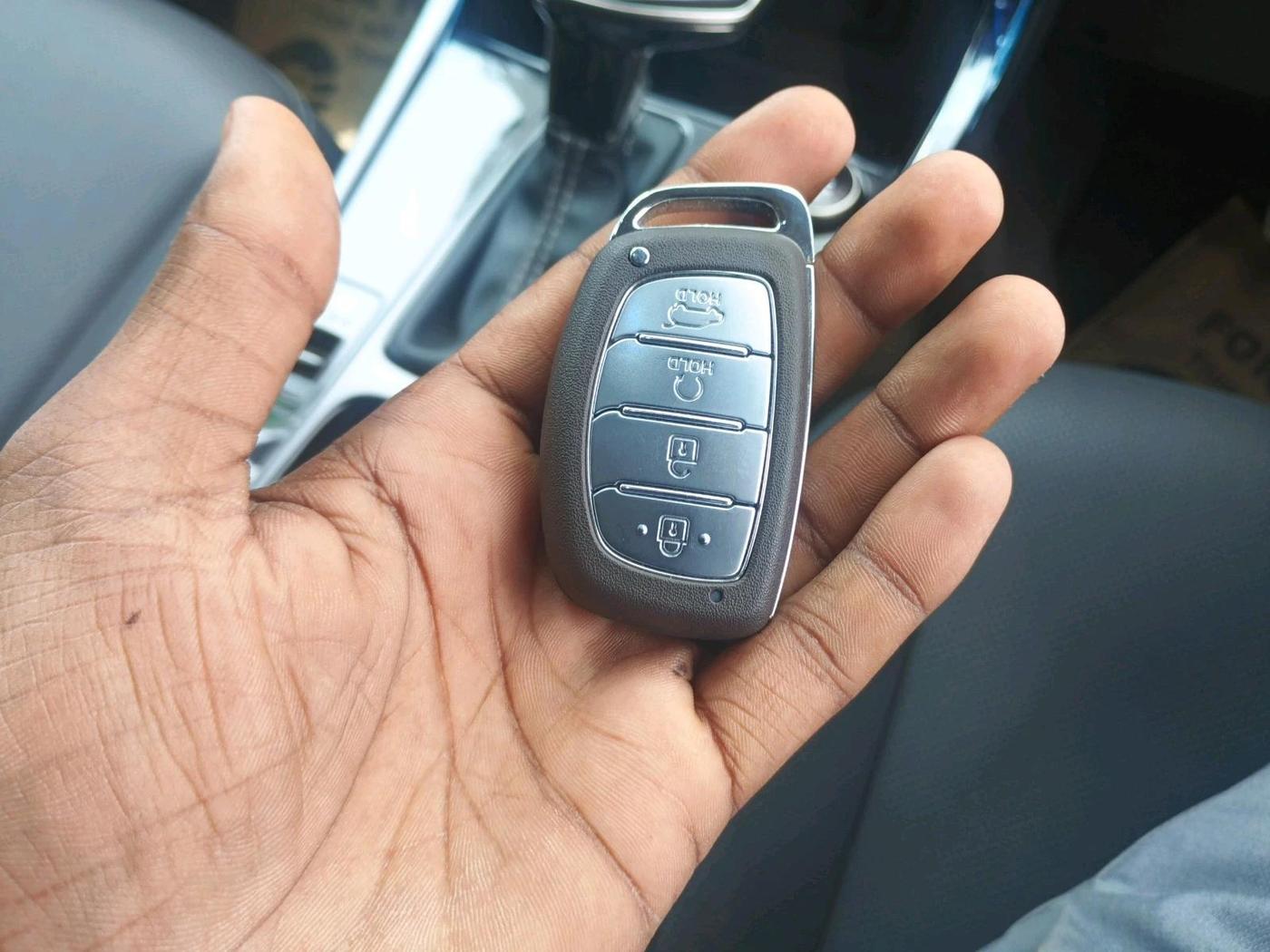 2026 Hyundai Creta SX (O) 1.5 Petrol Knight iVT, Petrol, Automatic, 2,192 km, interior