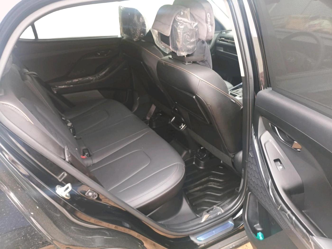 2026 Hyundai Creta SX (O) 1.5 Petrol Knight iVT, Petrol, Automatic, 2,192 km, interior