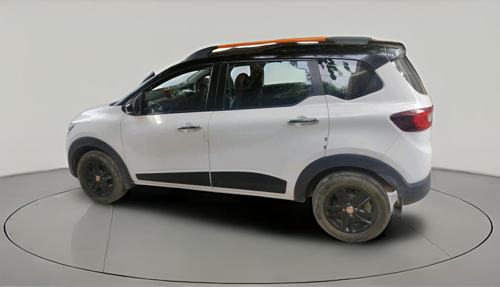 2022 Renault TRIBER RXZ, Petrol, Manual, 19,157 km, exterior