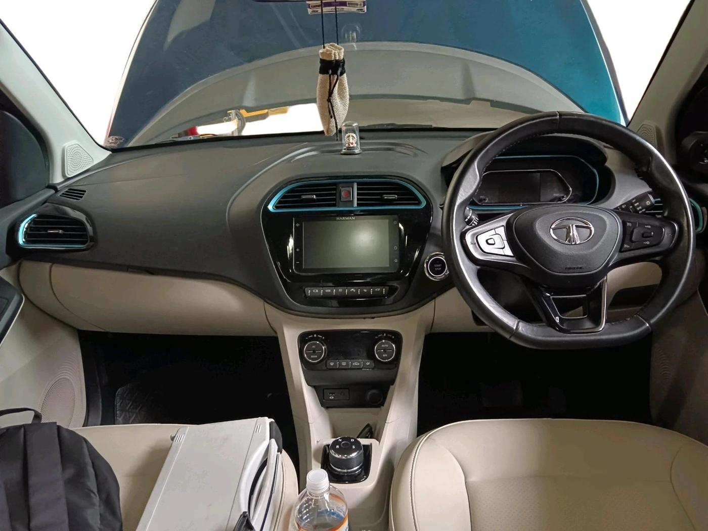 2023 Tata TIAGO EV XZ PLUS TECH LUX LONG RANGE, Electric, Automatic, 28,550 km, interior