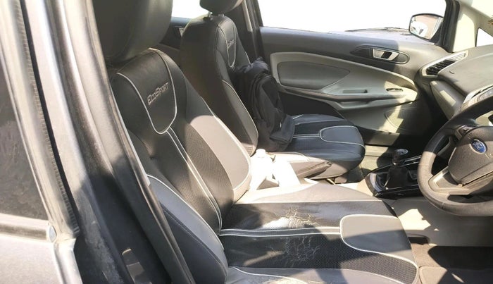 2015 Ford Ecosport TREND 1.5L DIESEL, Diesel, Manual, 1,46,152 km, interior