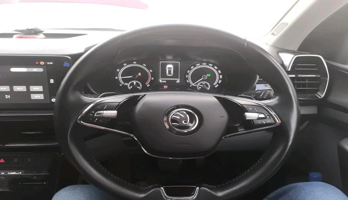 2022 Skoda KUSHAQ STYLE 1.0L TSI AT (6 AIRBAGS), Petrol, Automatic, 32,179 km, interior