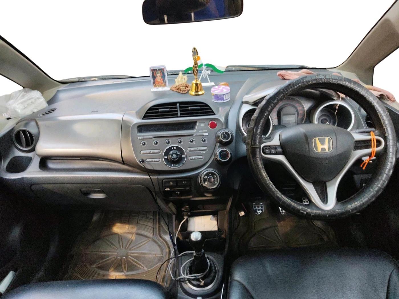2009 Honda Jazz 1.2L I-VTEC BASE, Petrol, Manual, 1,10,689 km, interior