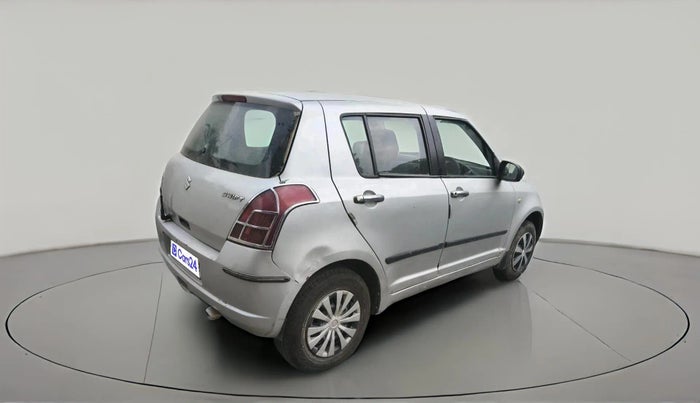 2005 Maruti Swift LXI 1.3, Petrol, Manual, 1,34,586 km, exterior