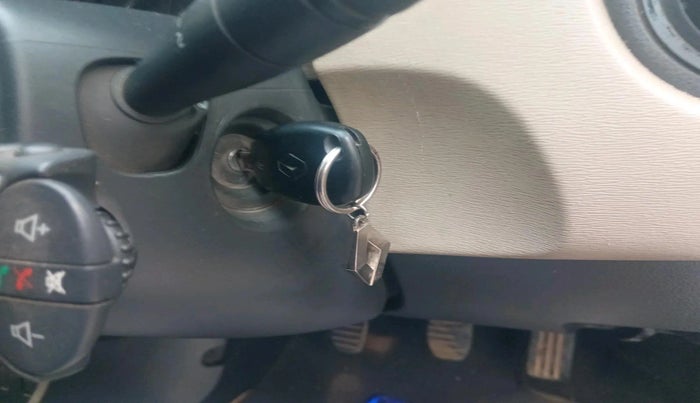 2014 Renault Duster 85 PS RXL DIESEL, Diesel, Manual, 2,76,540 km, interior