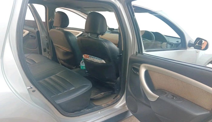 2014 Renault Duster 85 PS RXL DIESEL, Diesel, Manual, 2,76,540 km, interior