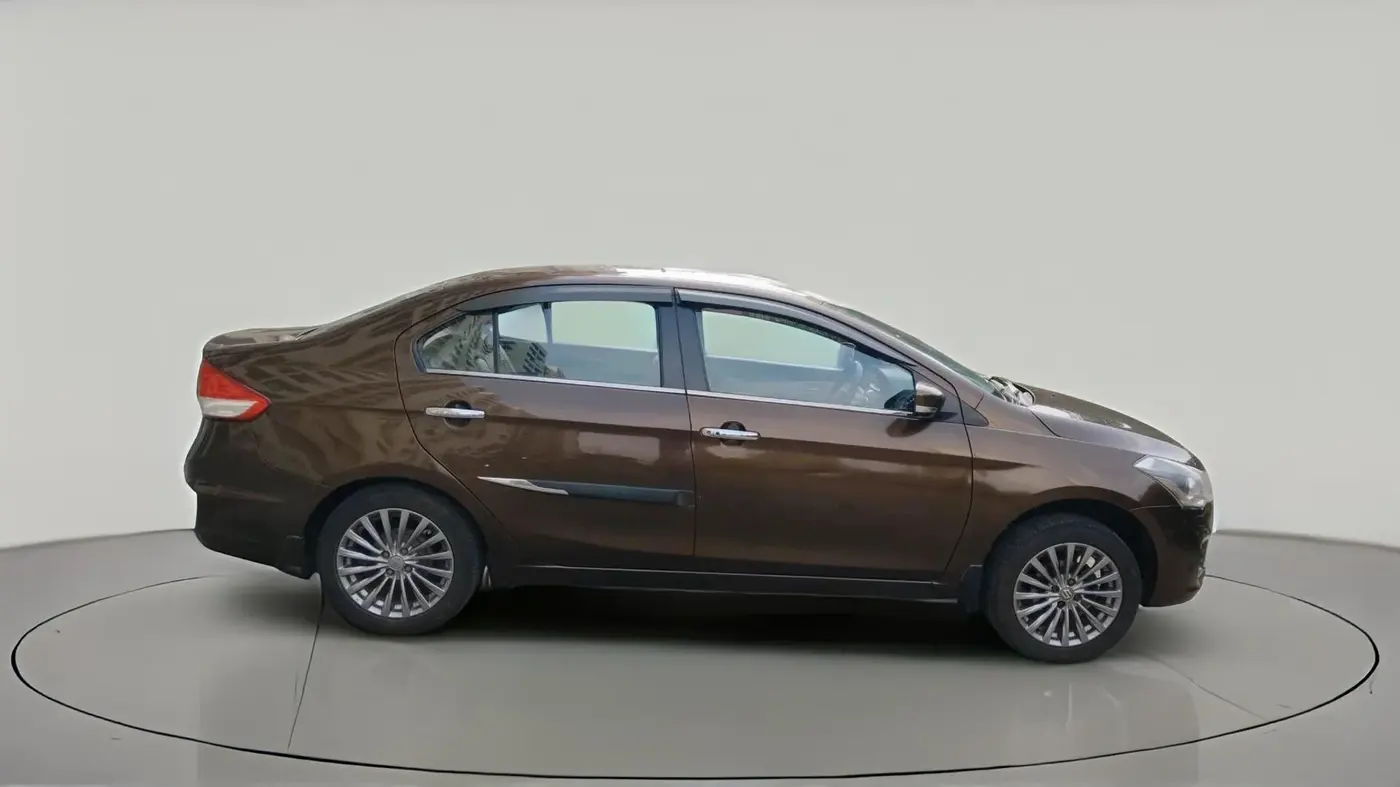 2016 Maruti Ciaz ZXI AT, CNG, Automatic, 98,632 km, exterior