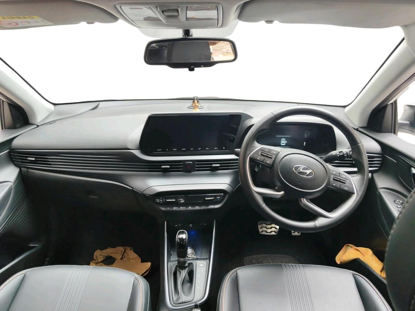 2023 Hyundai NEW I20 ASTA (O) 1.0 TURBO GDI DCT, Petrol, Automatic, 11,283 km, interior