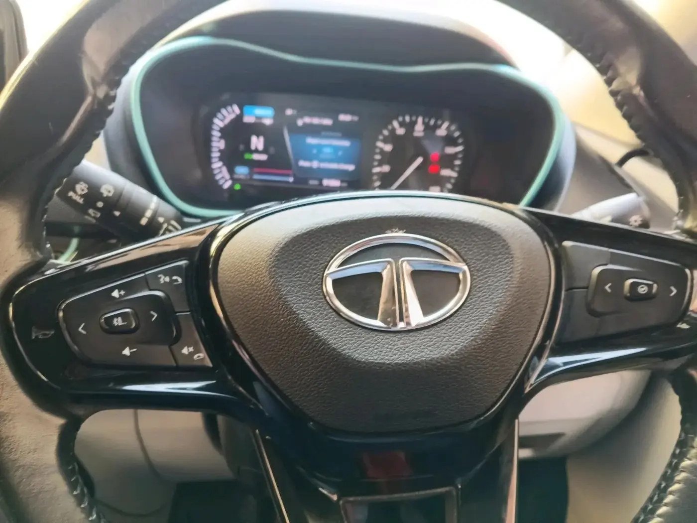 2022 Tata NEXON EV XZ PLUS, Electric, Automatic, 92,300 km, interior