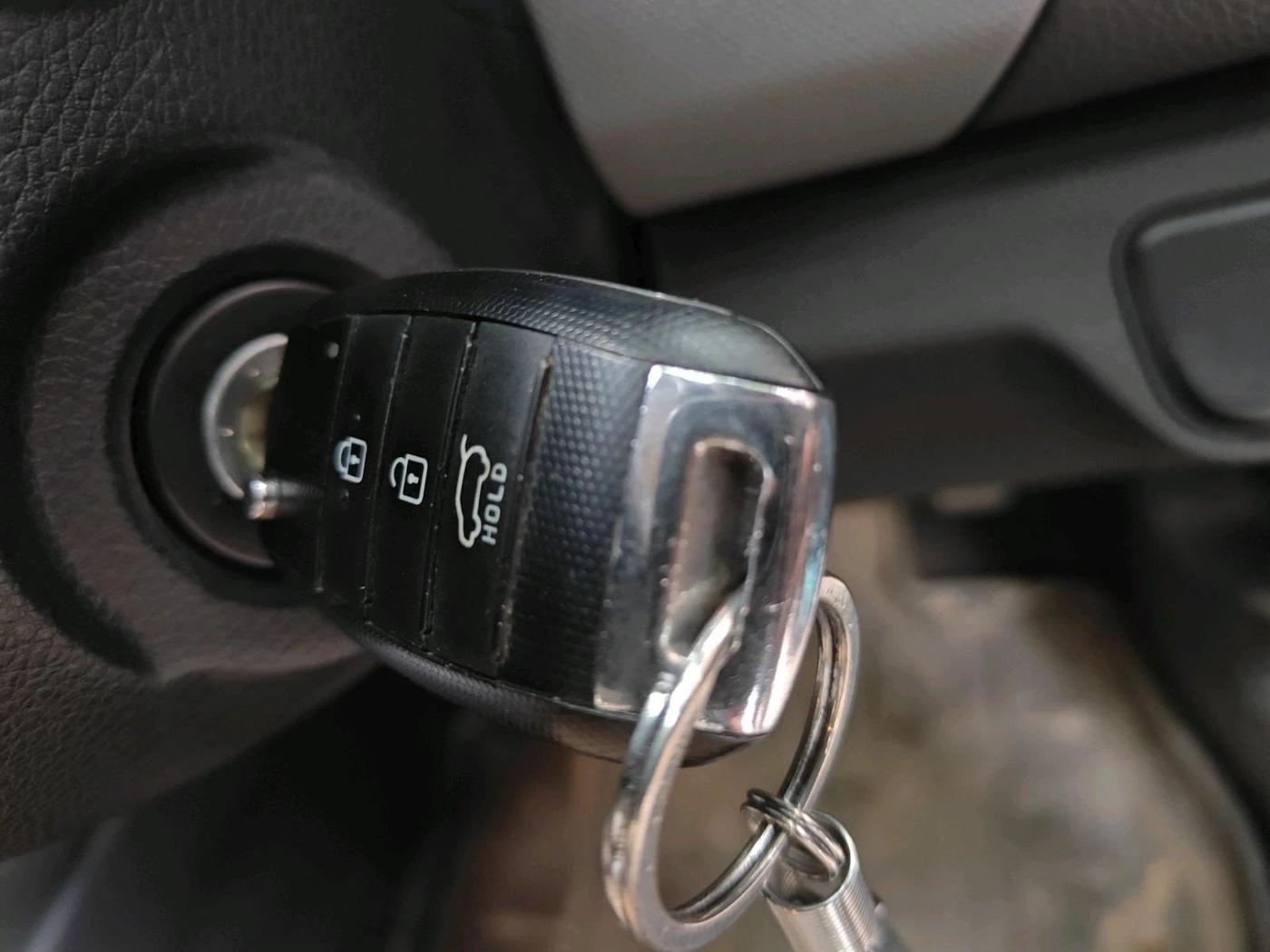 2020 KIA SELTOS HTK 1.5 PETROL, Petrol, Manual, 32,772 km, interior