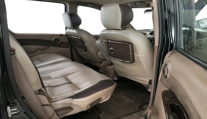 2012 Mahindra Xylo E4, Diesel, Manual, 1,70,000 km, interior